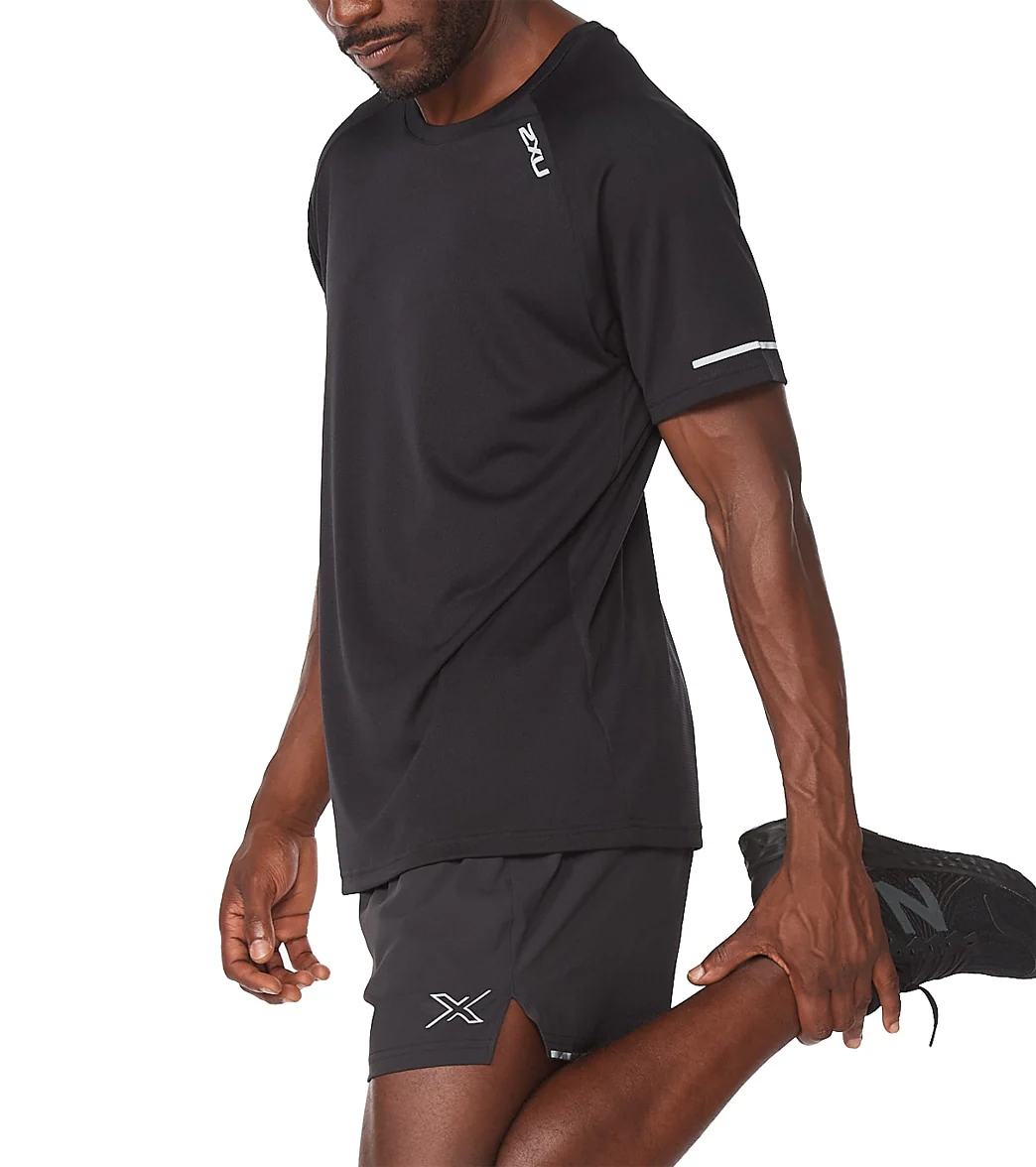 2XU Men's Aero Performance T-Shirt - Image 10