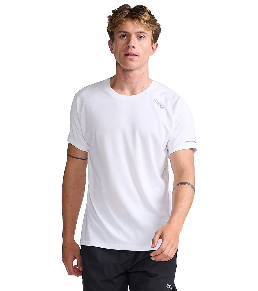 2XU Men's Aero Performance T-Shirt - Image 8