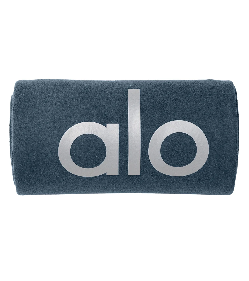 Alo Yoga Grounded No-Slip Mat Towel - Image 17