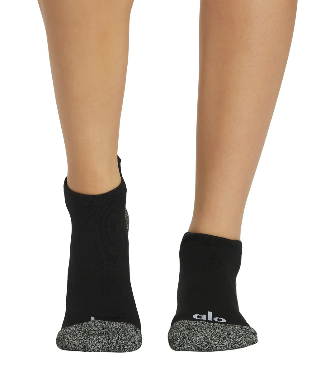 Alo Yoga Performance Tab Sock - Image 4