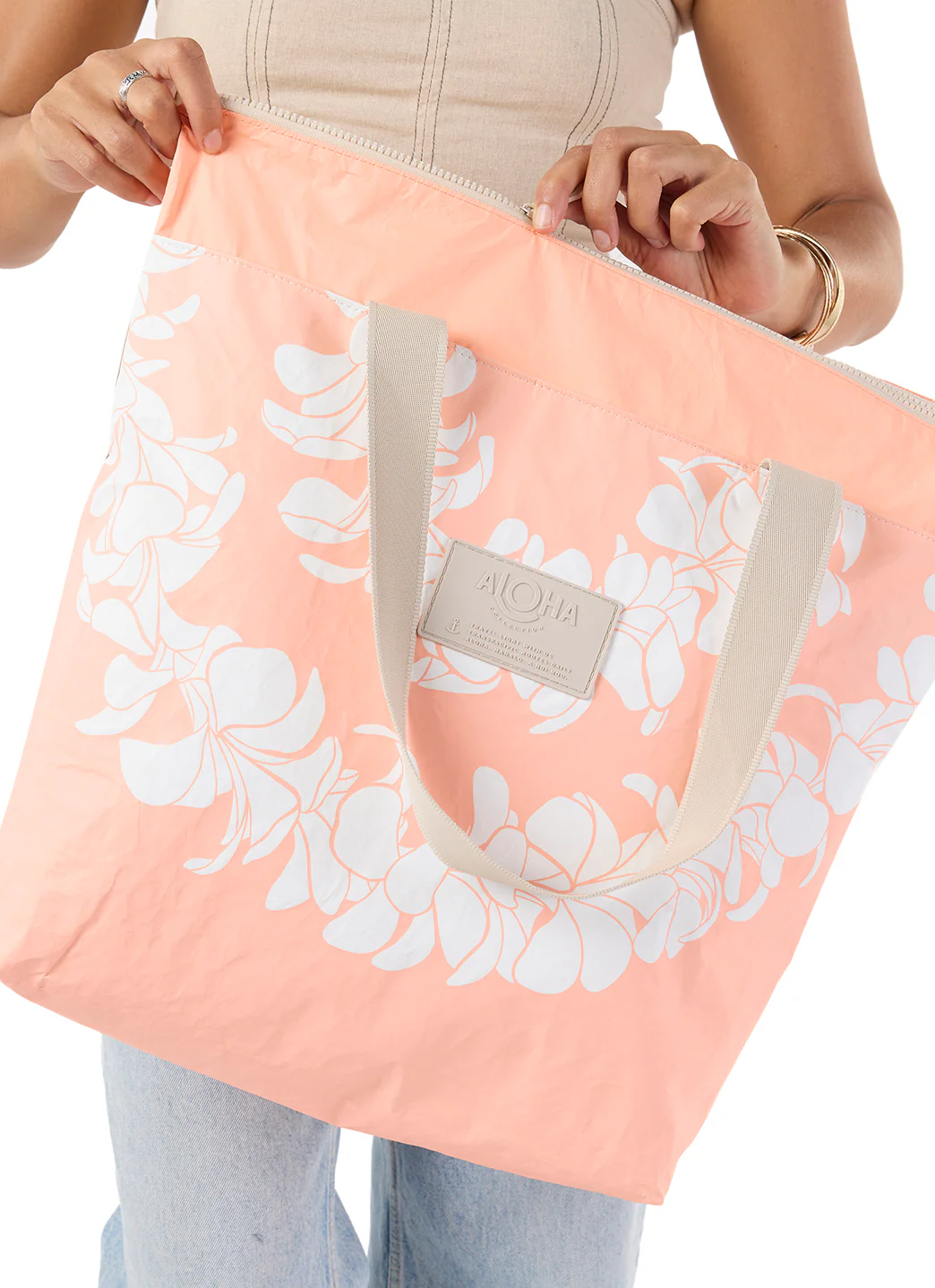 ALOHA Plumeria Lei Day Tripper Beach Tote - Image 5