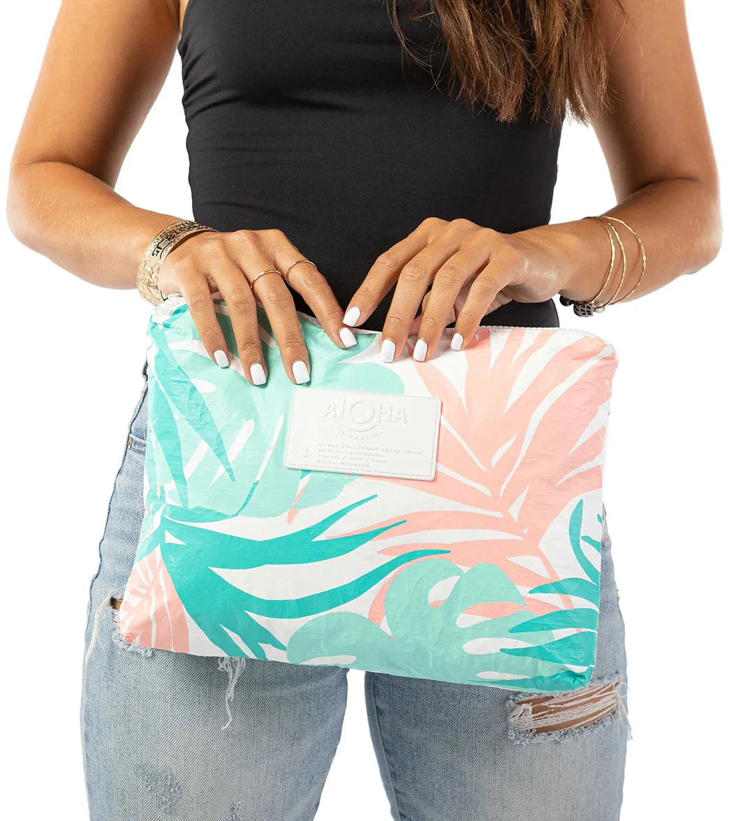 ALOHA Tropics Mid Swim Pouch - Image 5