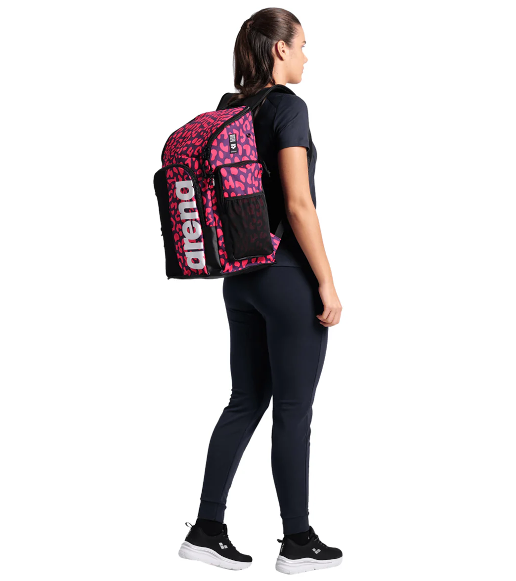 Arena Leopard Spiky III 45 Allover Backpack - Image 4
