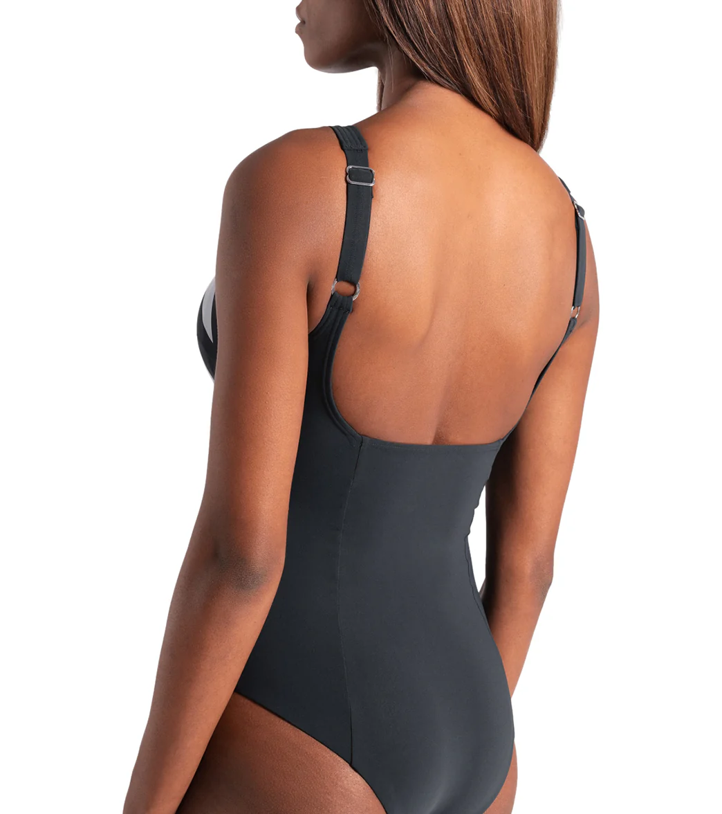Arena Women's Giuliana Squared Back One Piece Swimsuit - Image 5