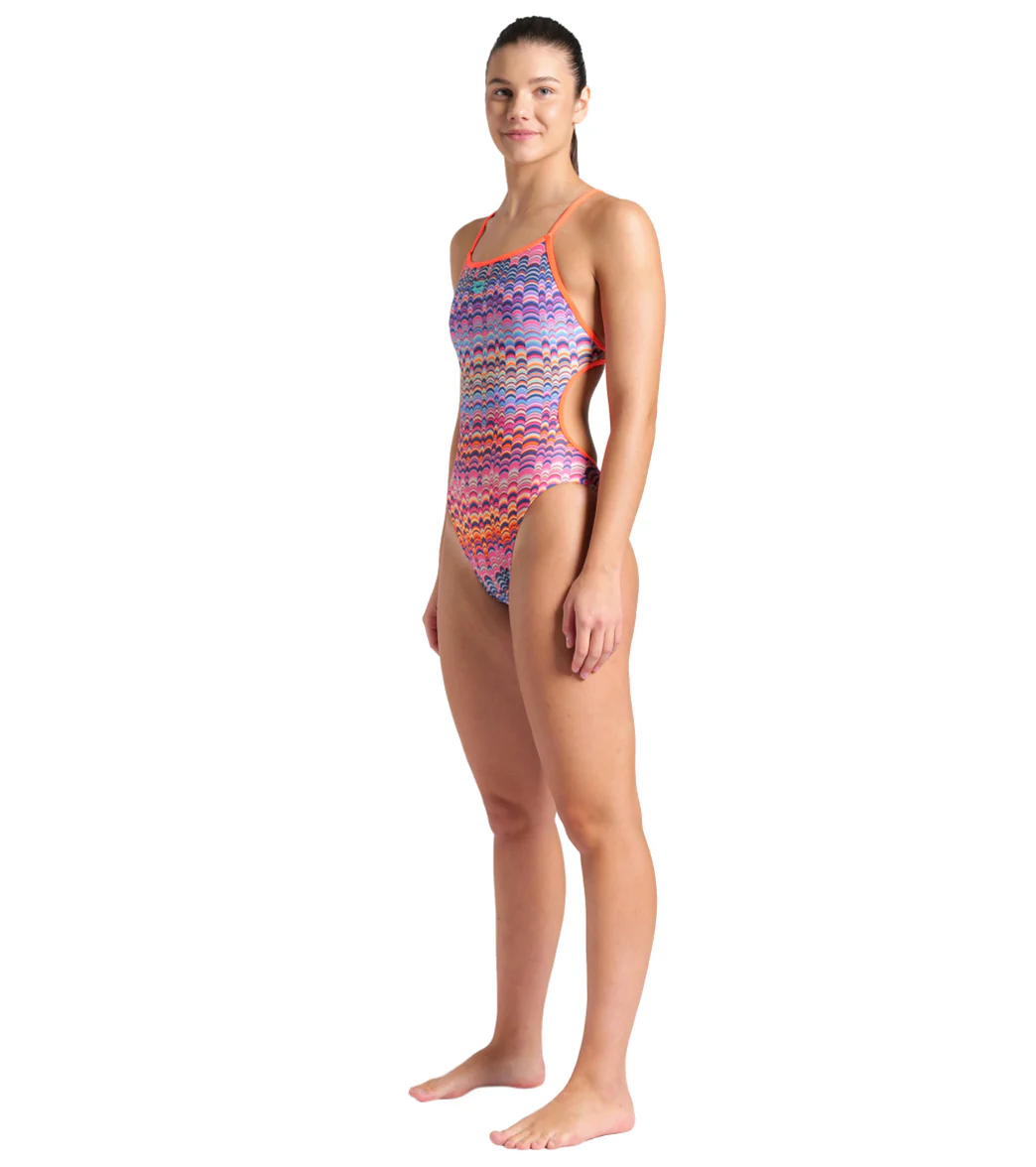 Arena Women's Ondulation Lace Back One Piece Swimsuit - Image 3