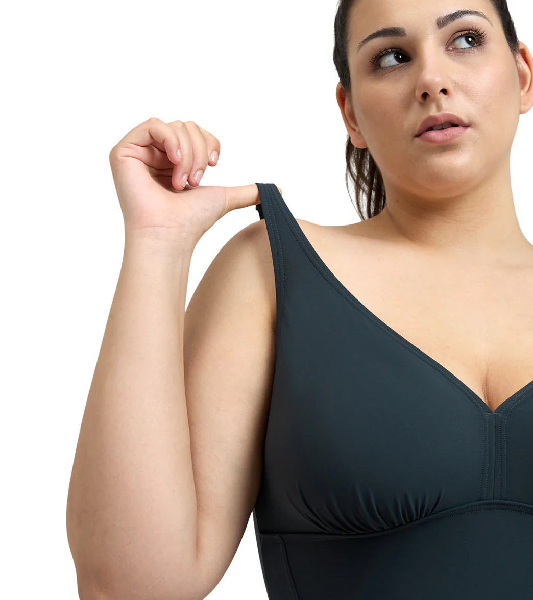 Arena Women's Plus Size Maura Solid U Back One Piece Swimsuit - Image 4