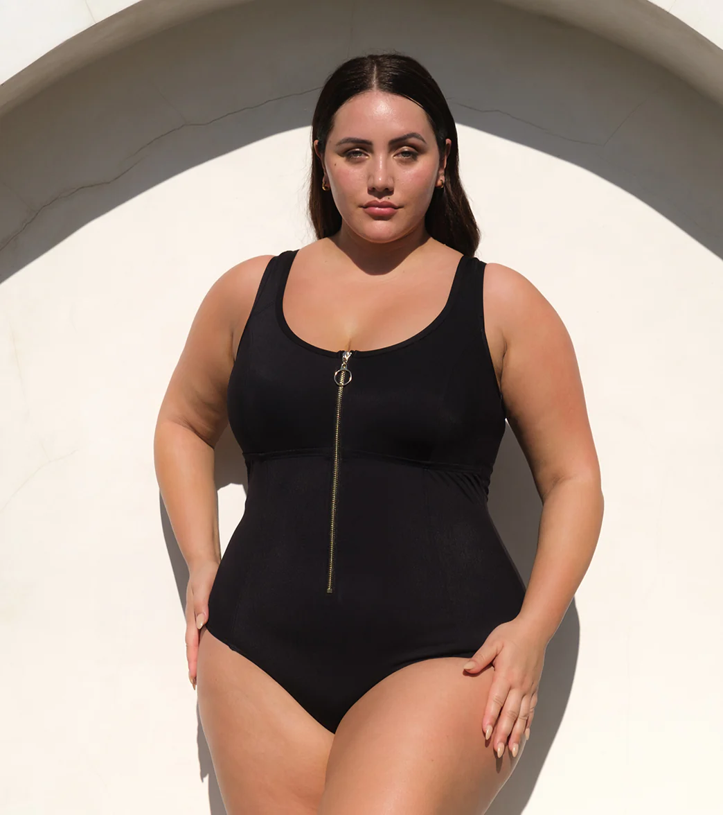 Artesands Woman's Plus Size Sculpt Fuseli One Piece Swimsuit - Image 4