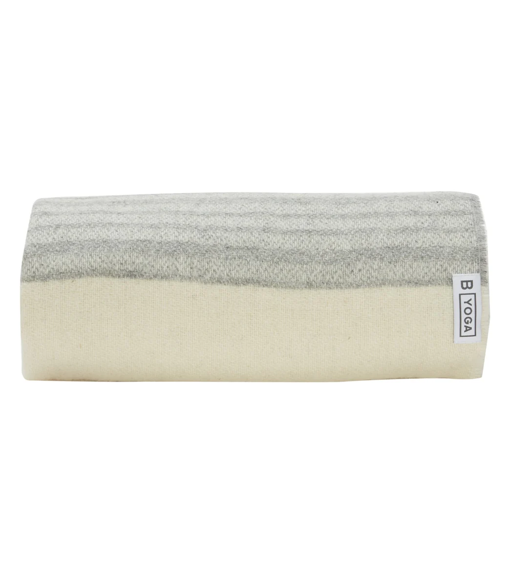 B Yoga The Alpaca Throw Blanket - Image 8