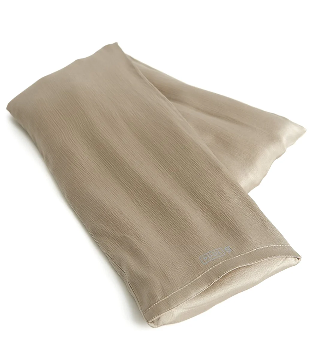 B Yoga The Silk Recovery Pillow - Image 7