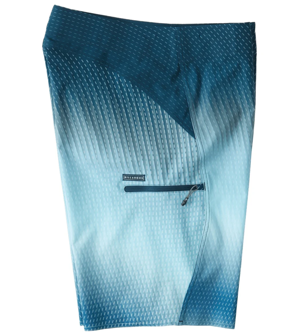 Billabong Men's Fluid Pro 21" Boardshort - Image 7