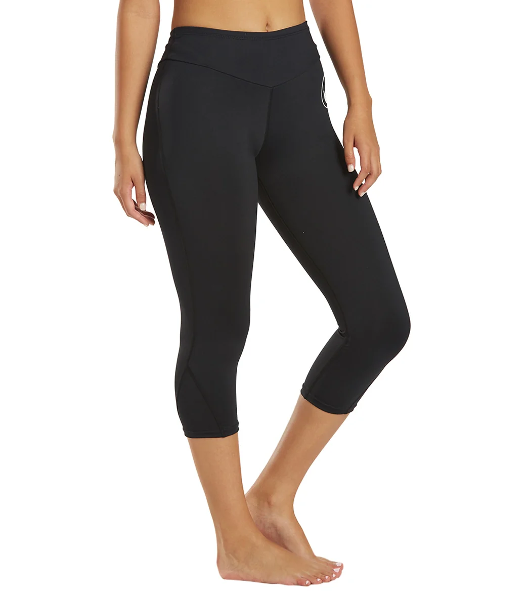 Body Glove Women's Fitted Lycra Capri Pant - Image 3