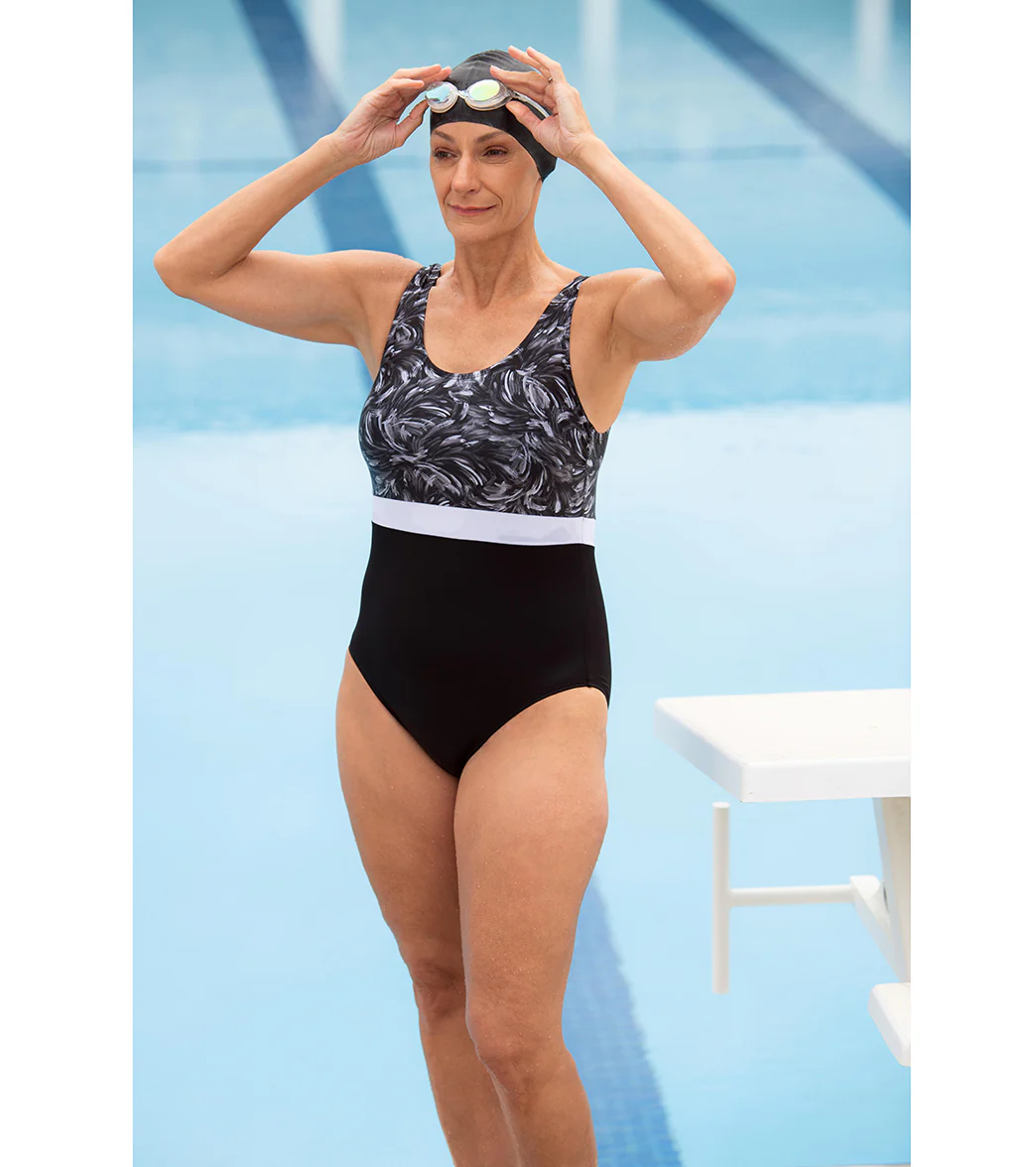 Dolfin Aquashape Women's Color Block Moderate Scoop Back One Piece Swimsuit - Image 10