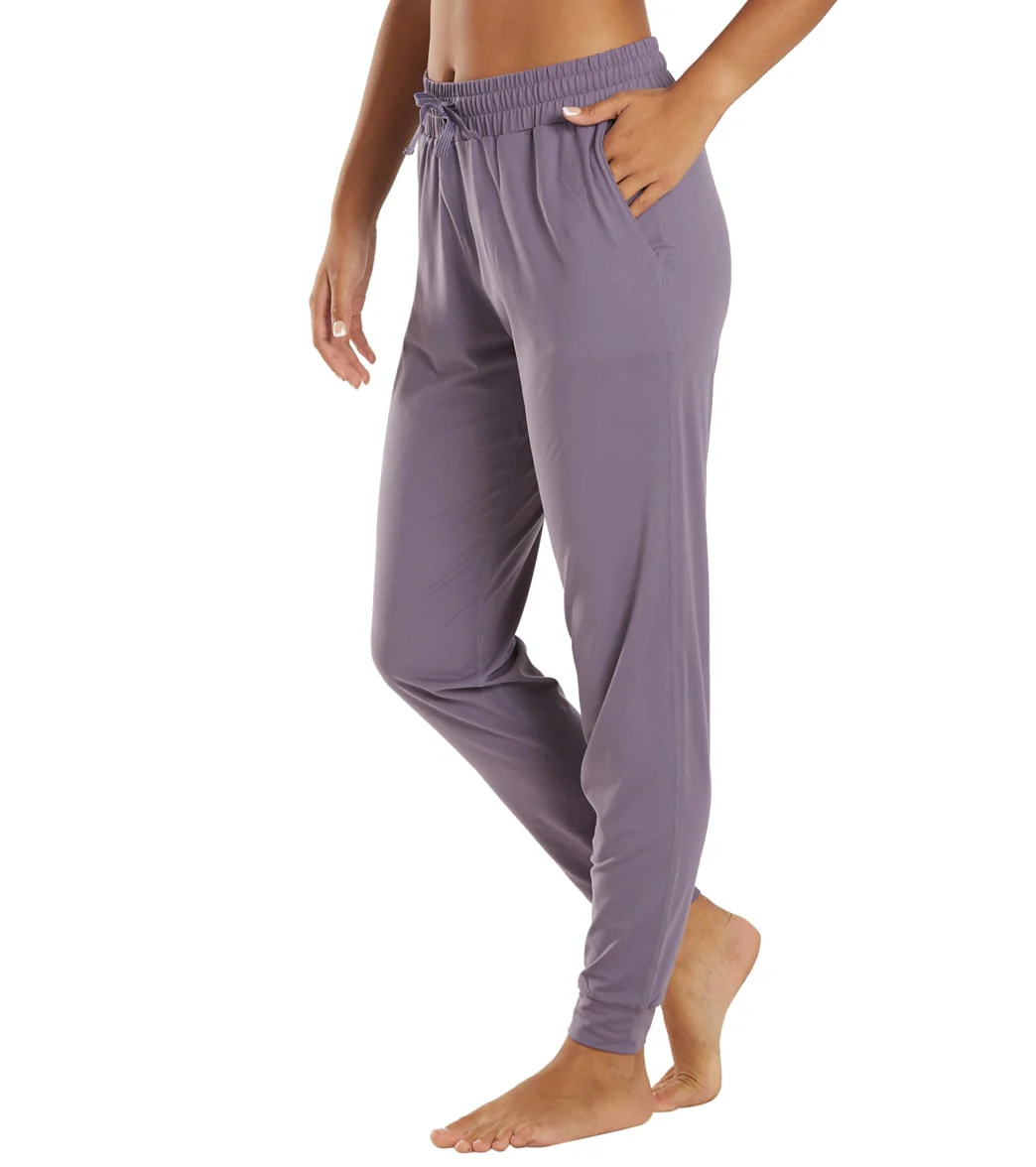 Everyday Yoga Motion Solid Performance Jogger - Image 5