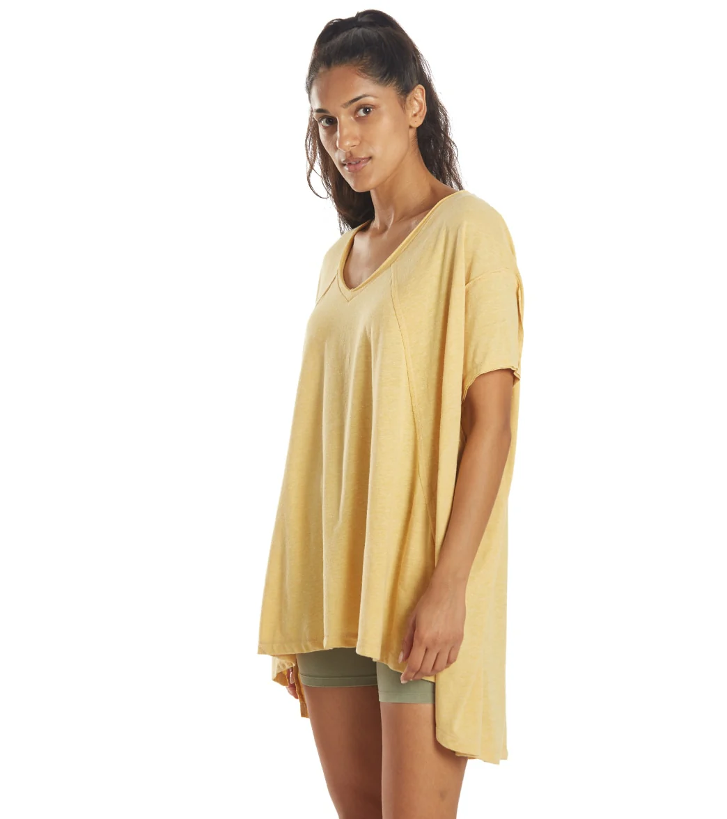 Free People City Vibes Yoga Tee - Image 12