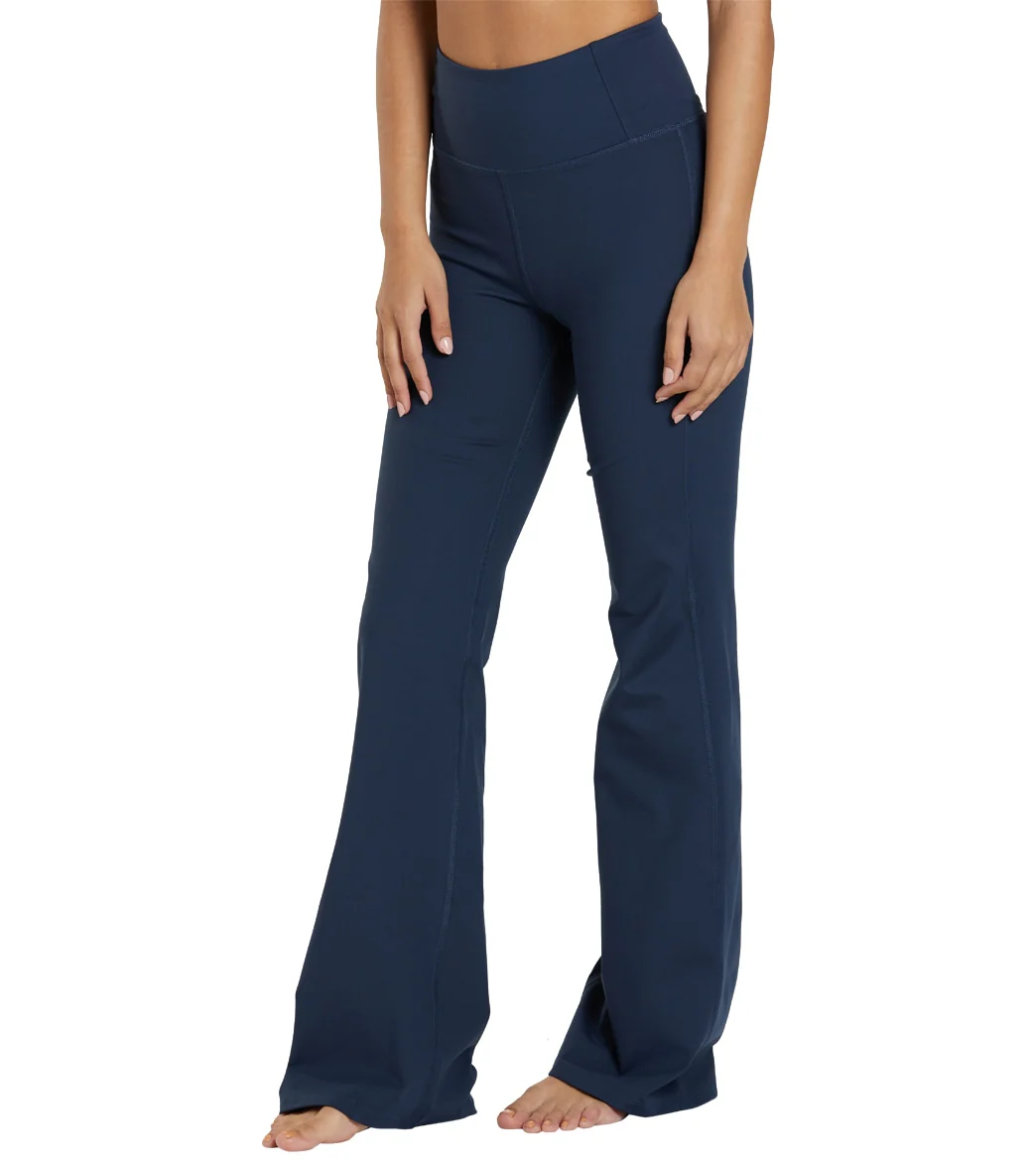 Girlfriend Collective Compressive Flare Legging - Image 12