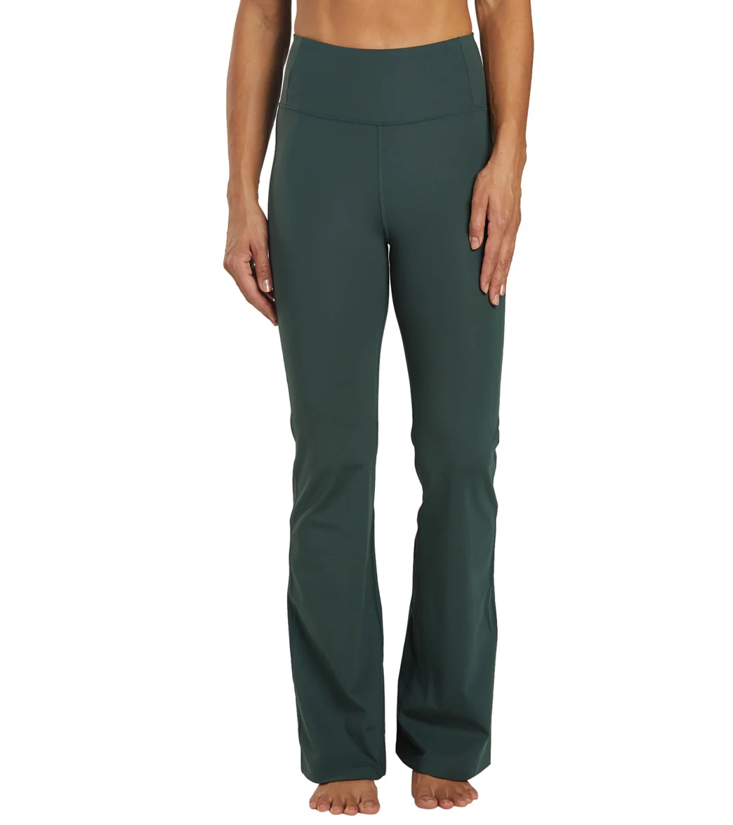 Girlfriend Collective Compressive Flare Legging - Image 7