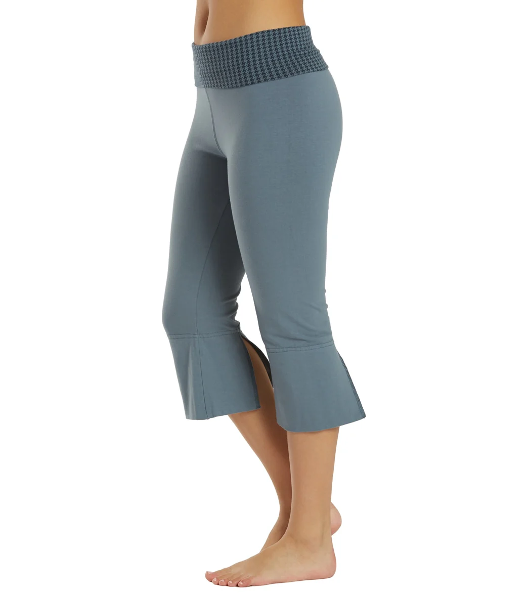 Hard Tail Contour Rolldown V-Split Capris - Image 12