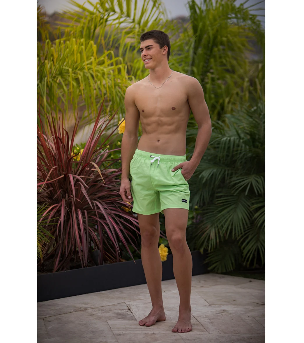 Island Haze Men's 17" Lavana Solid Swim Trunks - Image 15