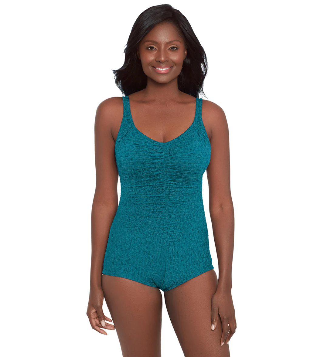 Krinkle by Penbrooke Women's Krinkle Chlorine Resistant Shirred Front Girl Leg One Piece Swimsuit - Image 10