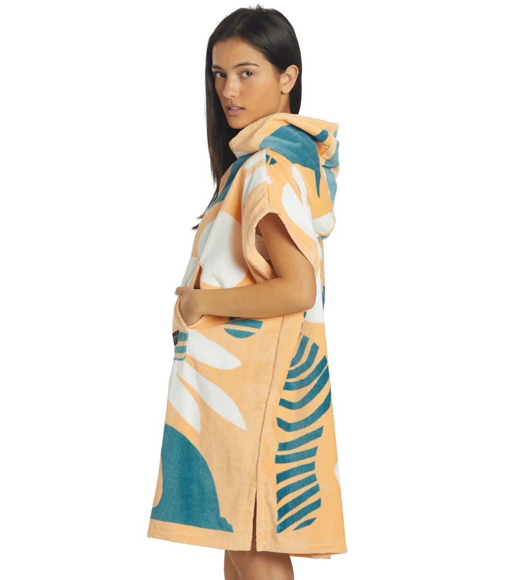 LEUS Towels Chris Nixon Tropical Changing Poncho - Image 3