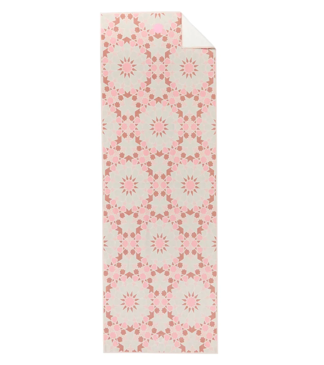 Manduka Yogitoes+ Repreve® Yoga Mat Towel, 71" - Image 107