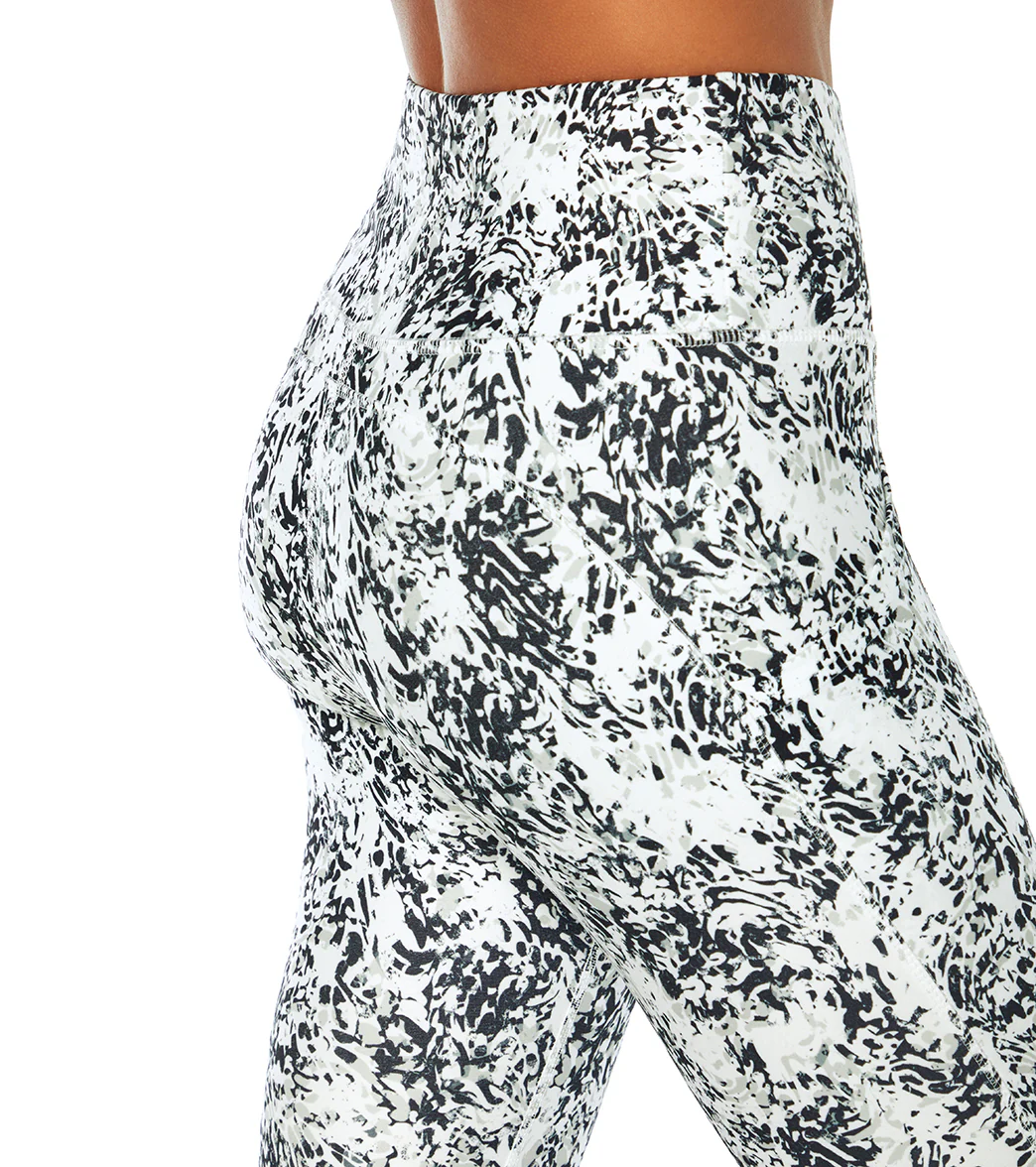 Marika Karis Tummy Control Pocket 7/8 Legging - Image 5