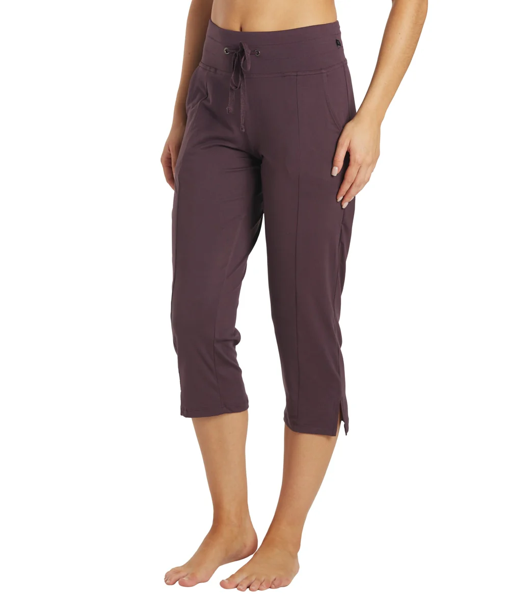 Marika Mona Capri - Image 22
