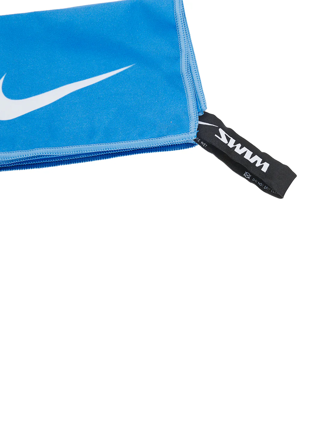 Nike Quick-Dry Swim Towel - Image 3