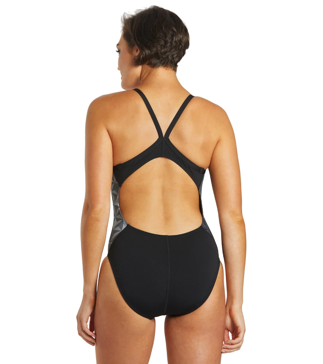 Nike Women's HydraStrong Transform Racerback One Piece Swimsuit - Image 5