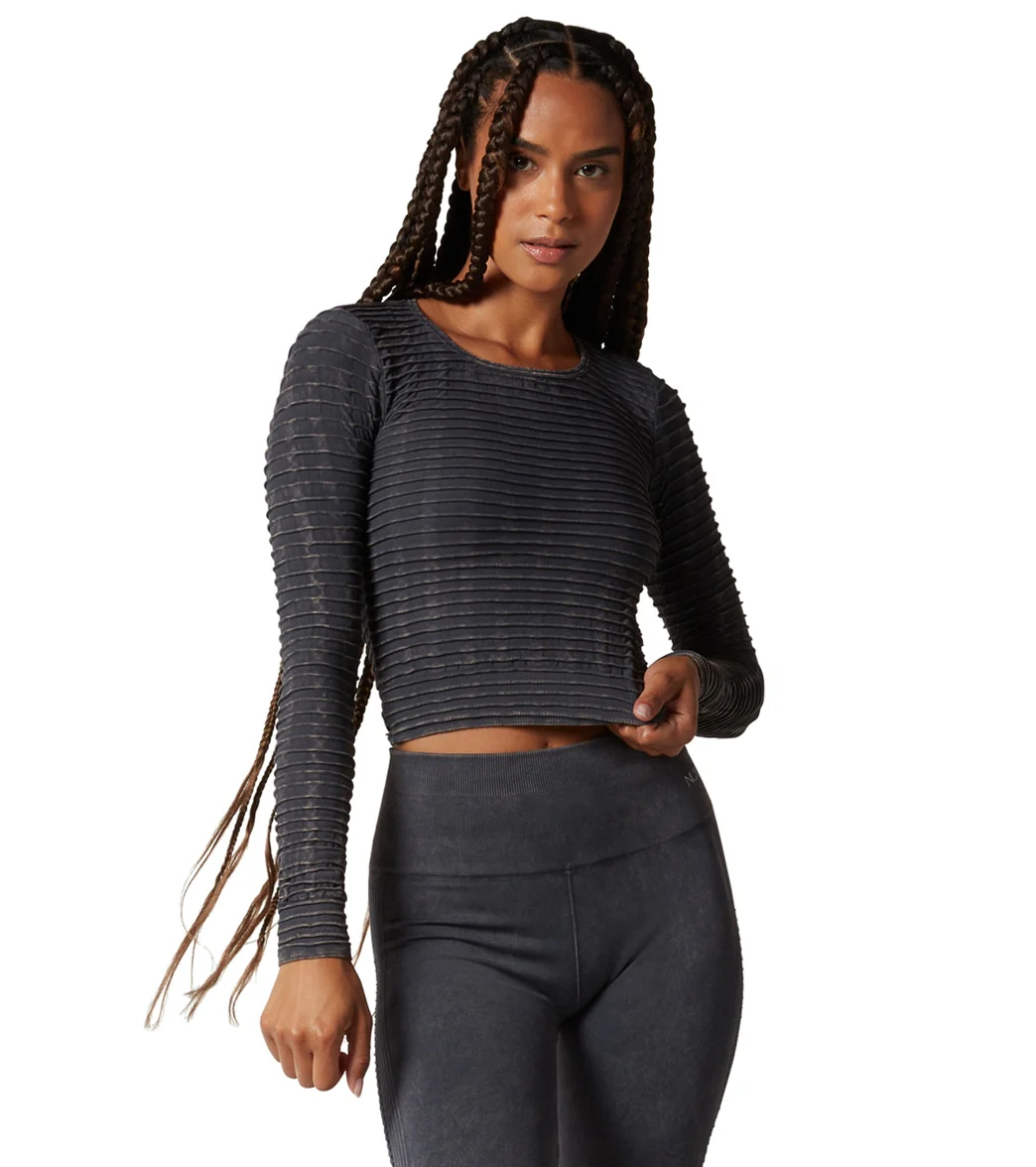 NUX Pucker Up Long Sleeve Mineral Wash - Image 15