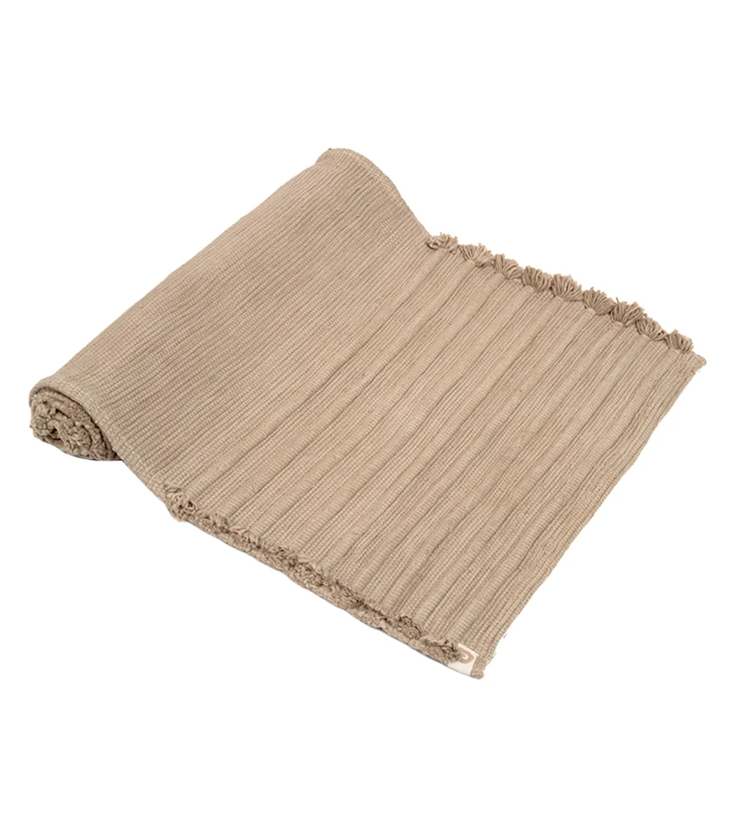 Oko Living Clay Yoga Rug - Image 4