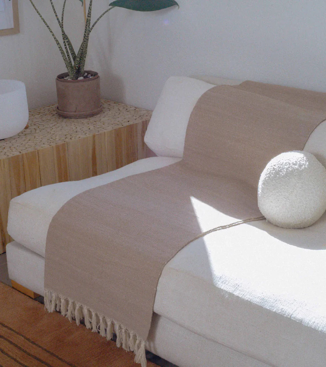Oko Living Organic Cotton Naturally Dyed Yoga Blanket - Image 2