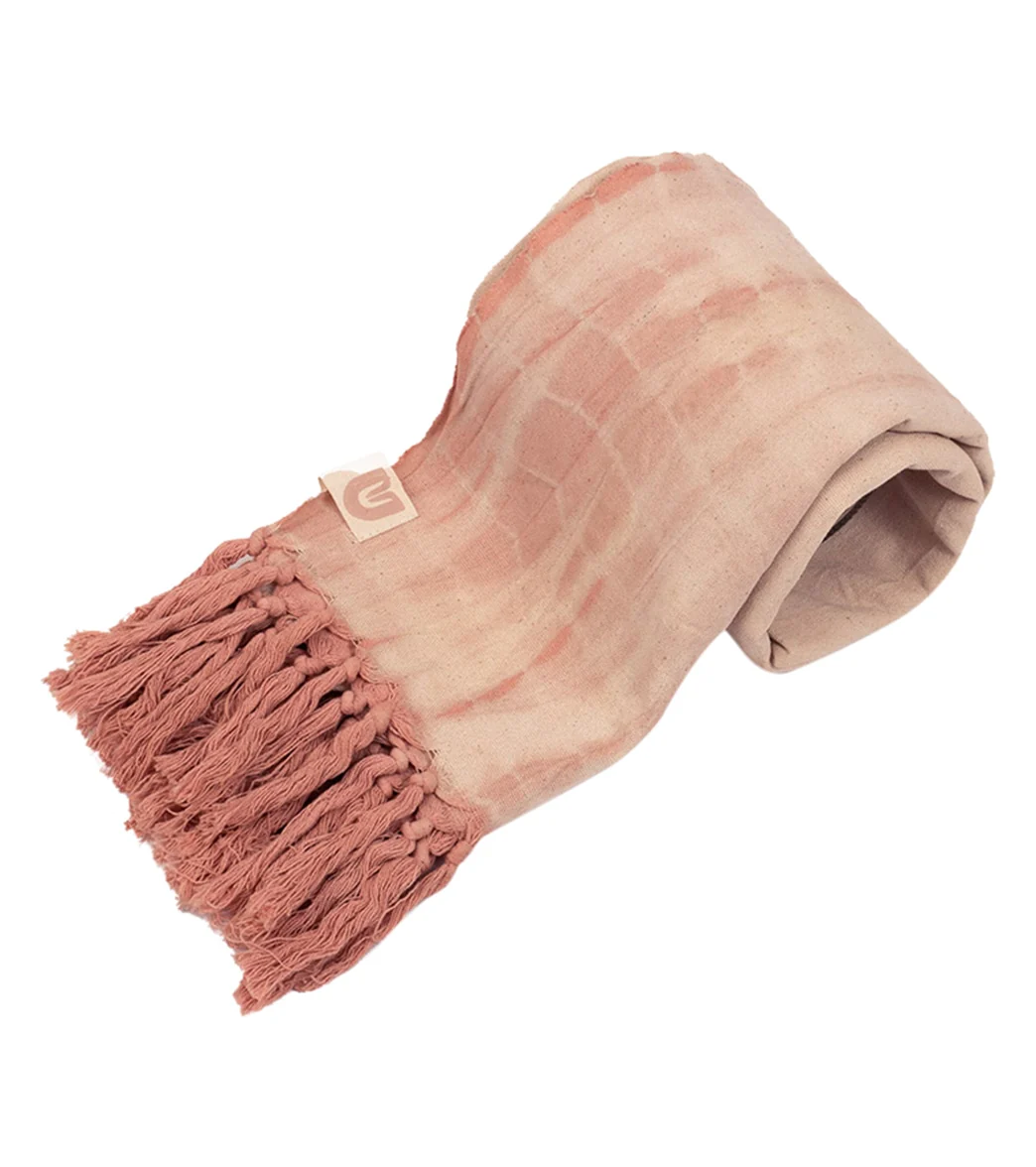 Oko Living Yoga Towel - Image 2