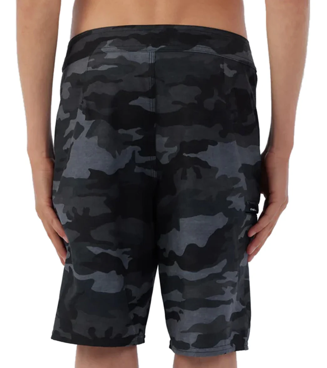 O'Neill Boys' 17" Hyperfreak Heat Camo Board Shorts (Big Kid) - Image 3