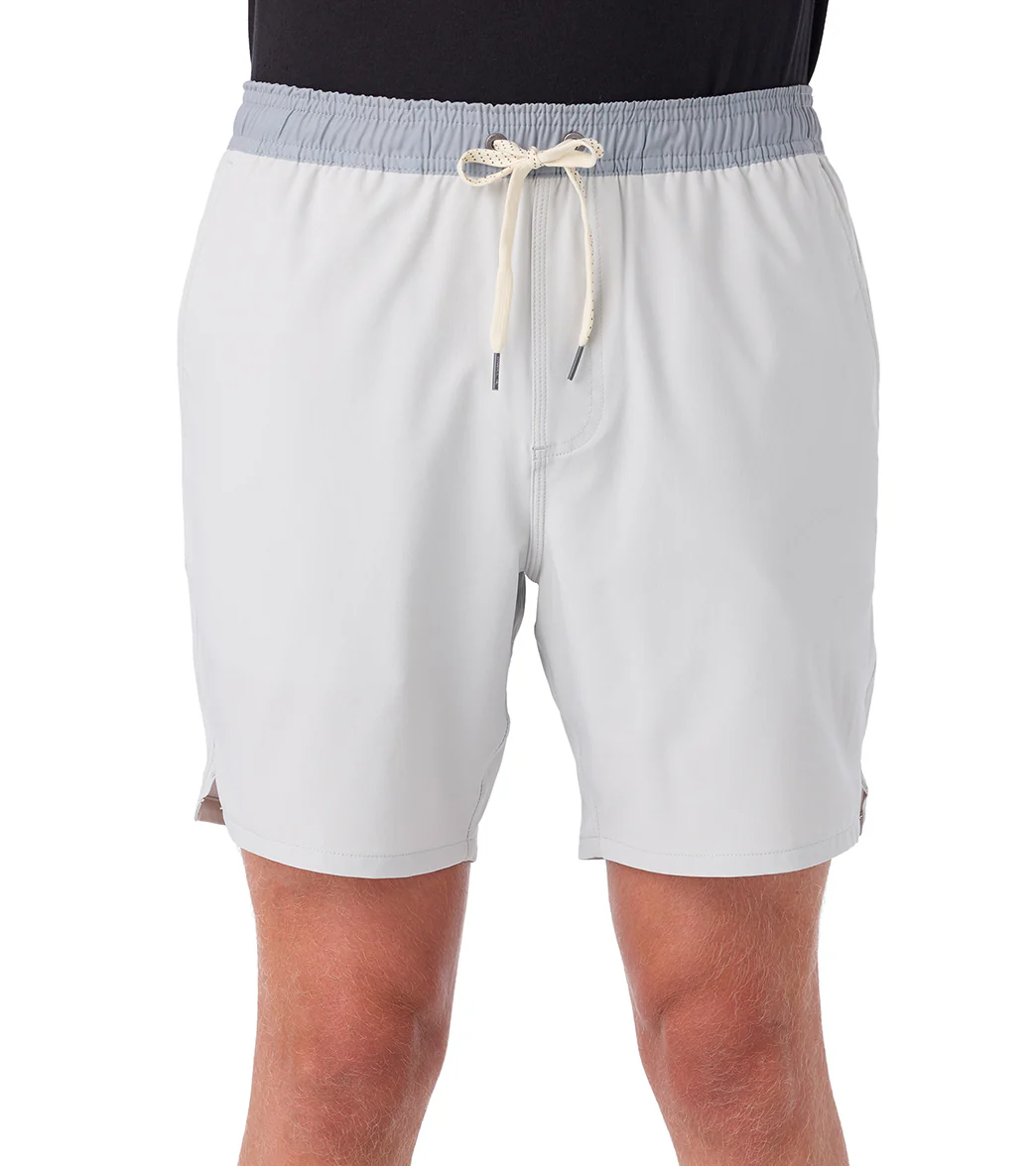 O'Neill Men's 17" Perform Light Lined Volley Swim Trunks - Image 23