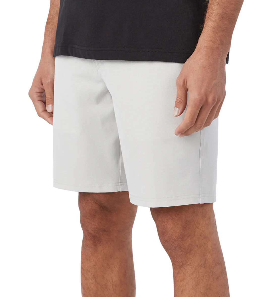 O'Neill Men's 19" Reserve Heather Hybrid Shorts - Image 27