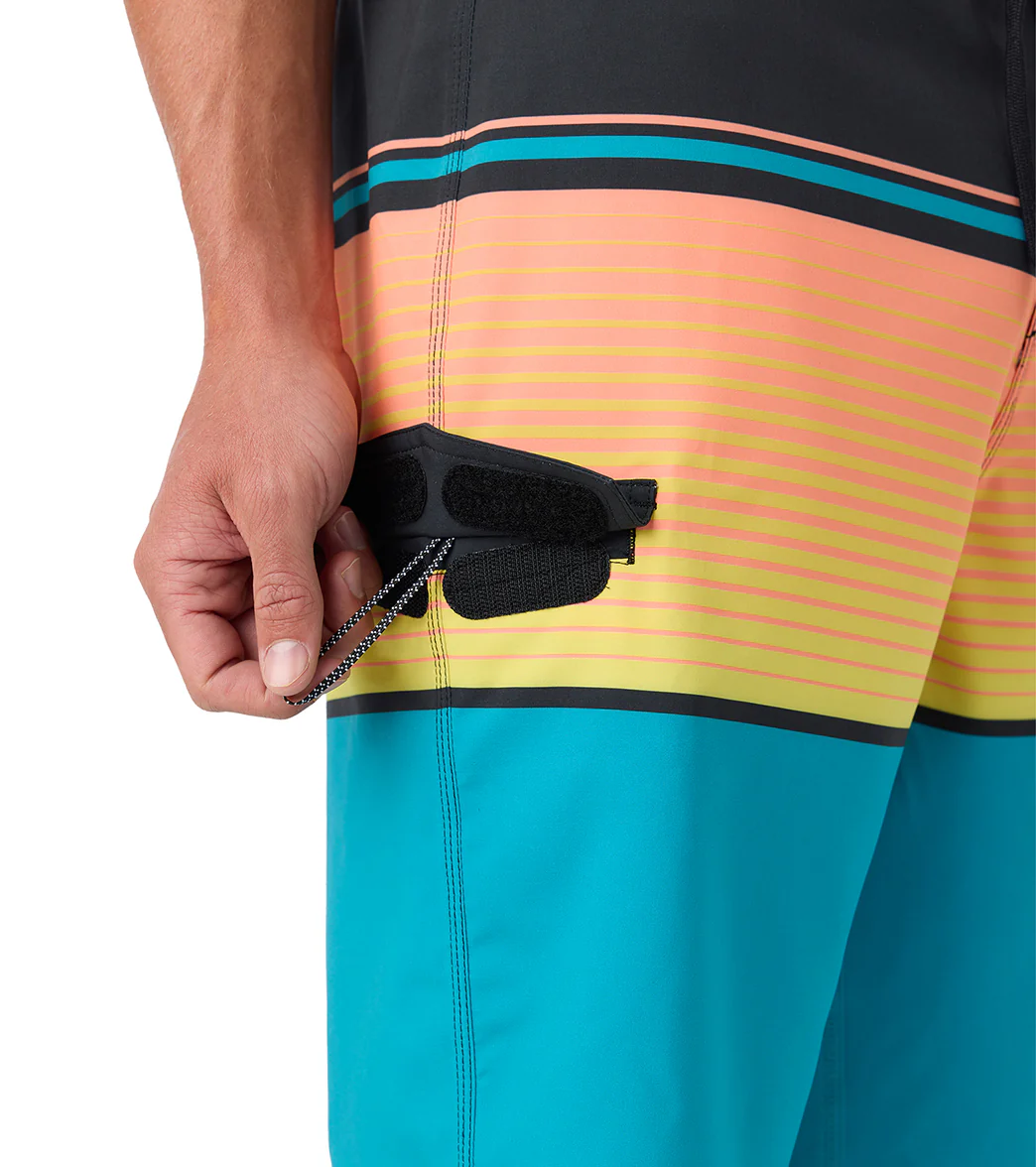O'Neill Men's 21" Lennox Stripe Board Shorts - Image 8