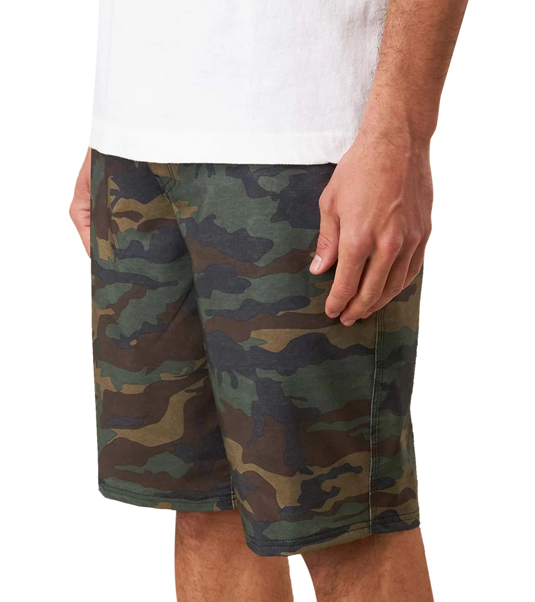 O'Neill Men's 21" Reserve Solid Short - Image 2