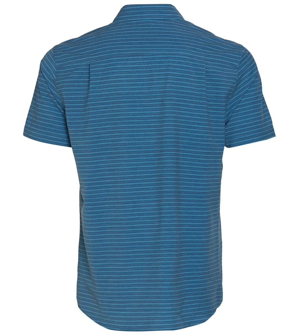 O'Neill Men's Trvlr Traverse Short Sleeve Button Up Shirt - Image 2