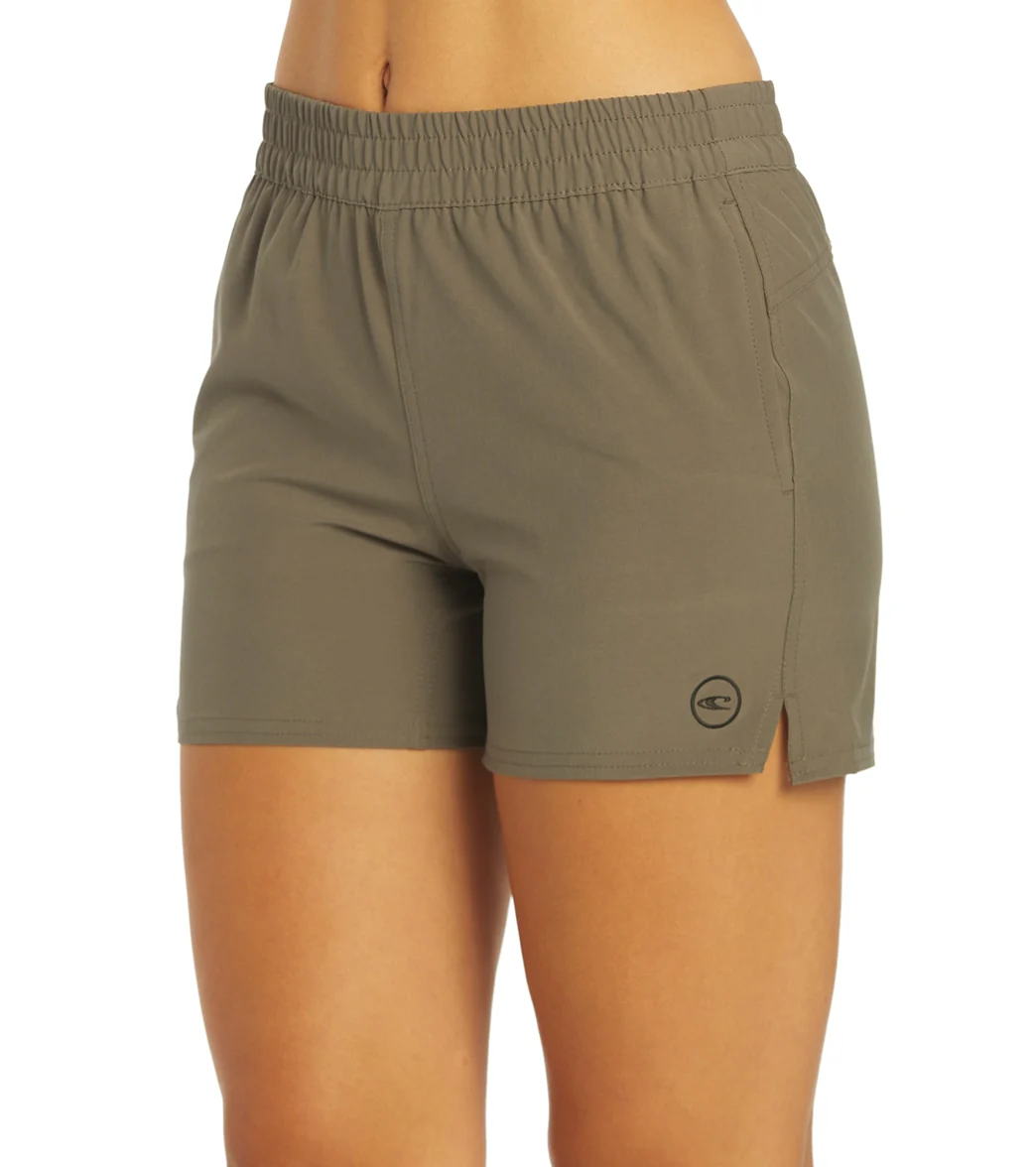 O'Neill Women's Jetties Stretch 4" Boardshorts - Image 12