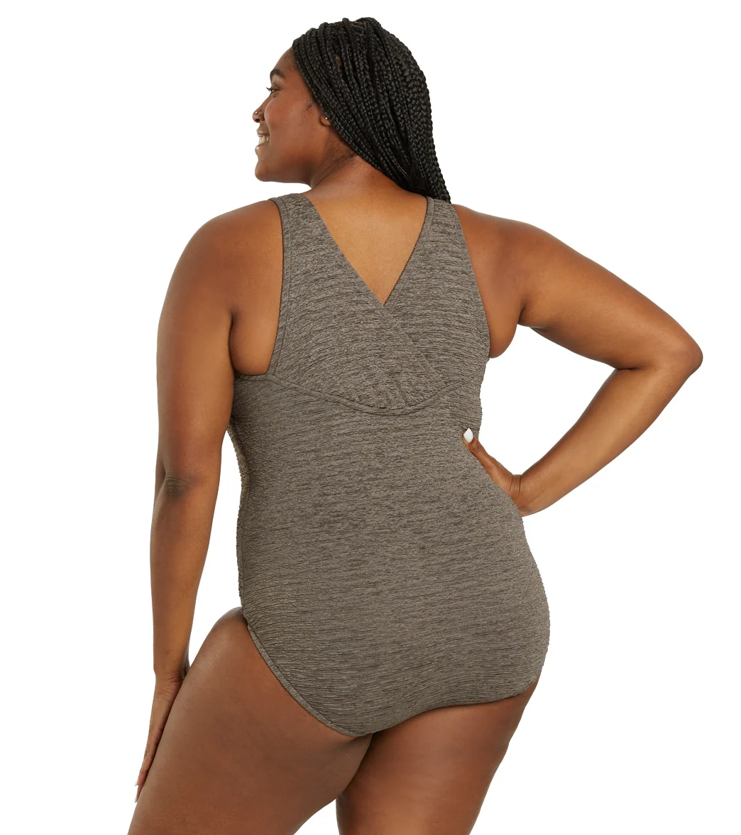 Penbrooke Krinkle Women's Plus Size Chlorine Resistant Cross Back Long Torso One Piece Swimsuit - Image 3