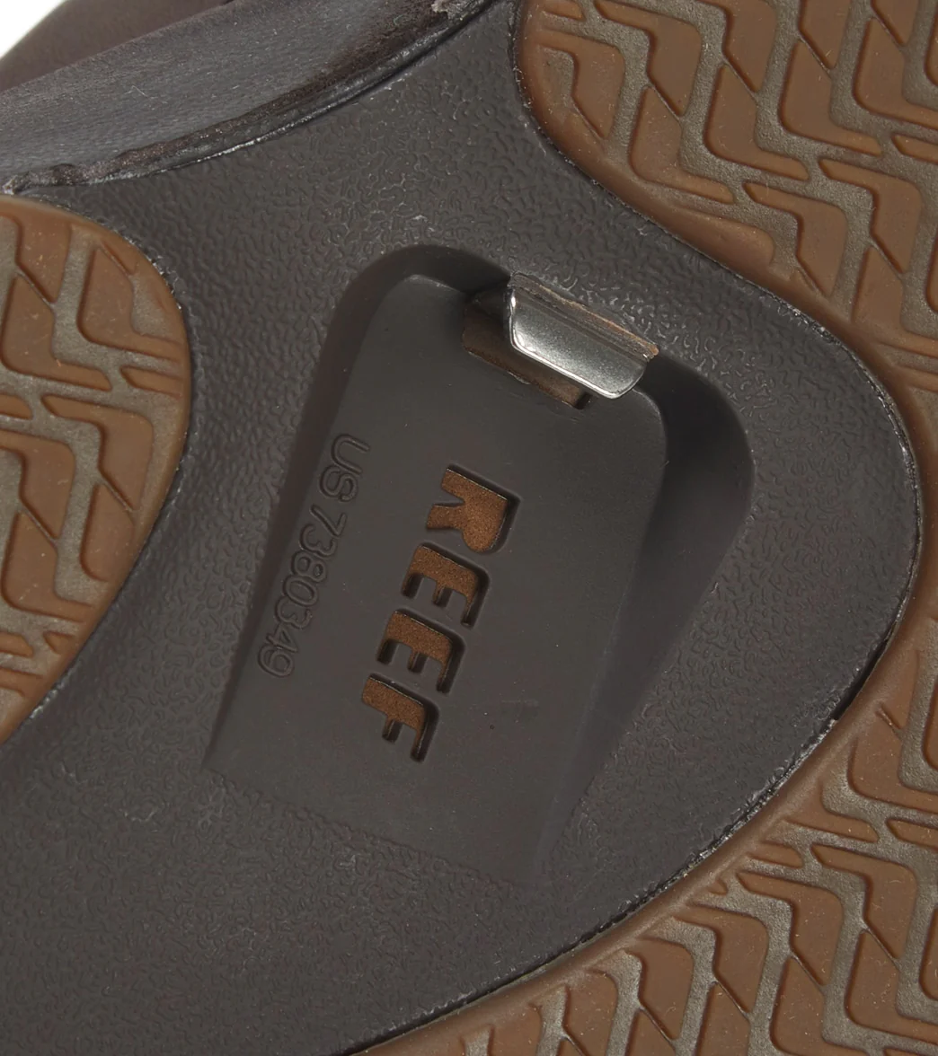 Reef Men's Leather Fanning Flip Flop - Image 5