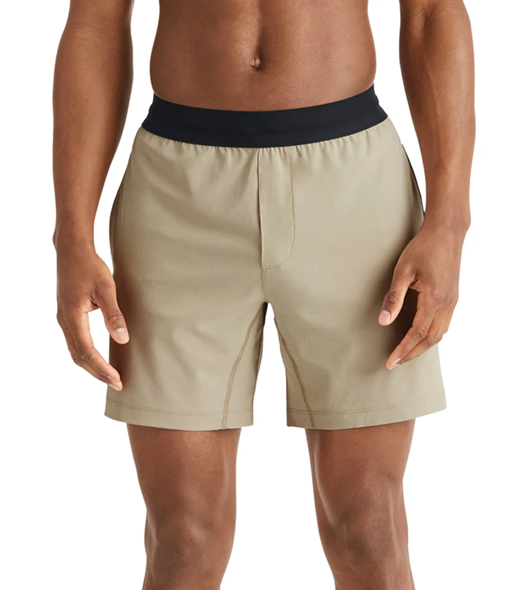 Rhone Men's 7" Mako Shorts Unlined - Image 13