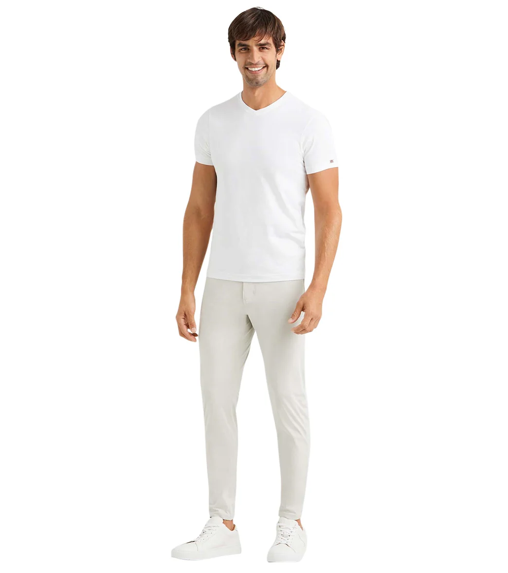 Rhone Men's Element V-Neck Tee - Image 3