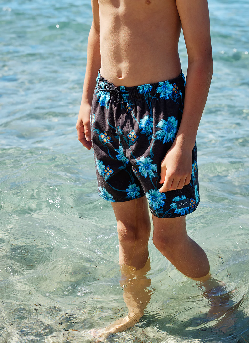 Rip Curl Boys' Surf Revival Floral Volley Shorts (Big Kid) - Image 6