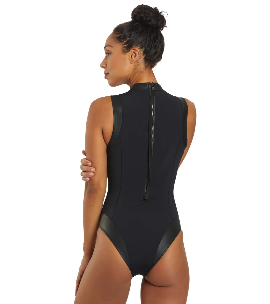 Rip Curl Women's Mirage Ultimate Good 1 Back Zip One Piece Swimsuit - Image 3