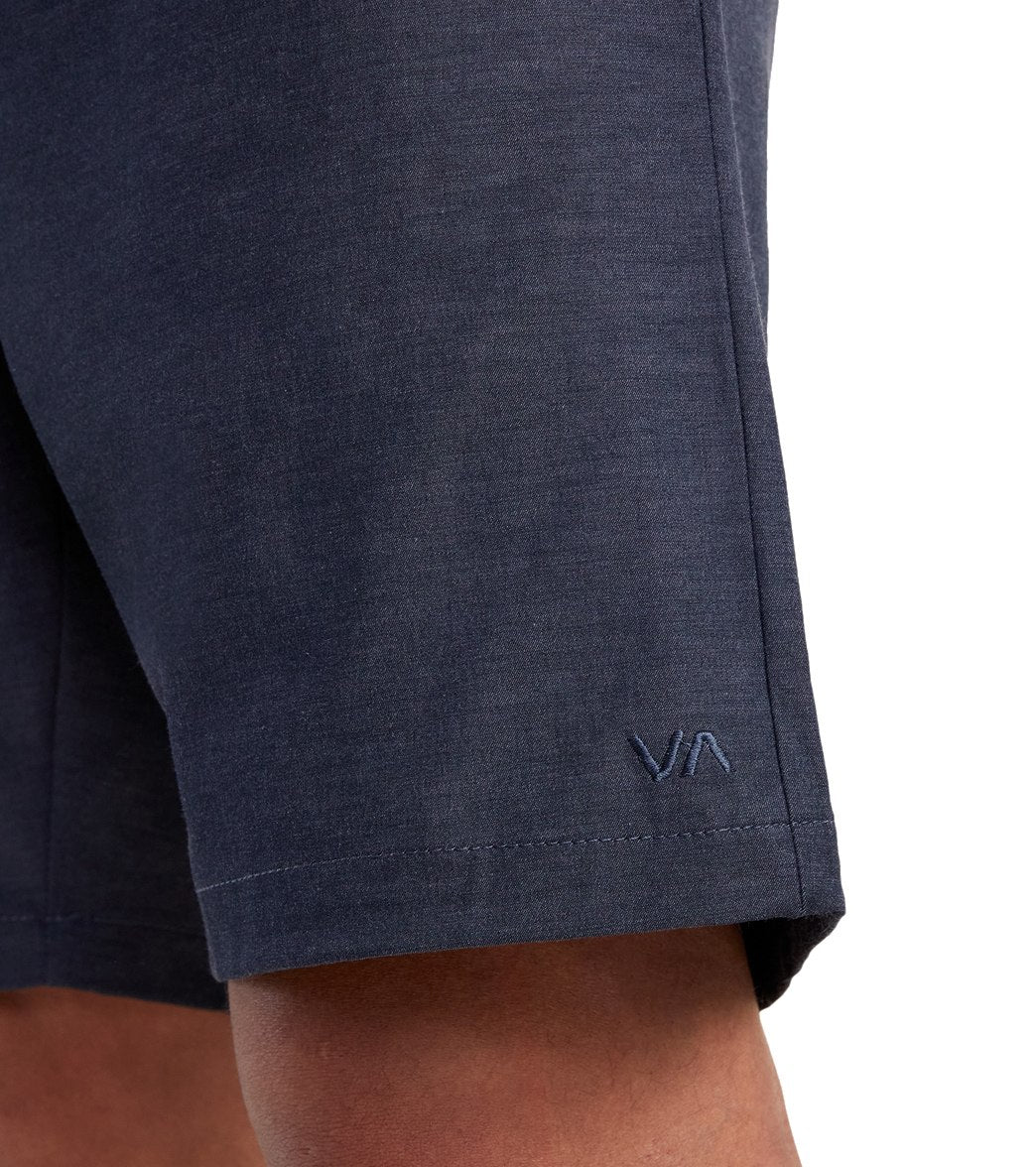 RVCA Men's Back In Hybrid 19" Short - Image 8