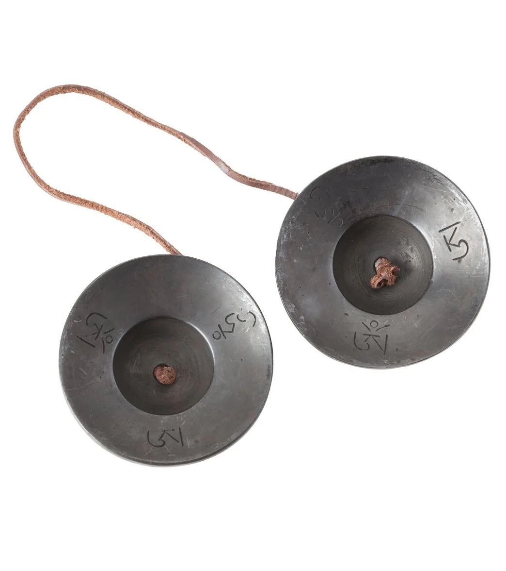 Sacred Space ~Med Dark Patina Om Mani Padme Hum Tibetan Gong Tingsha Cymbals - Image 2