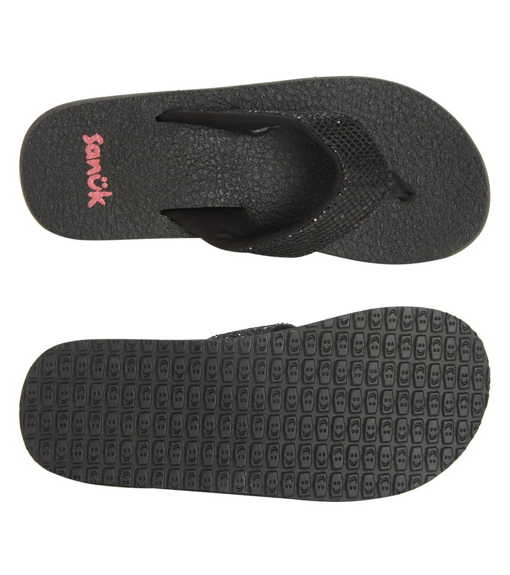 Sanuk Girls' Yoga Glitter Flip Flop (Big Kid) - Image 10
