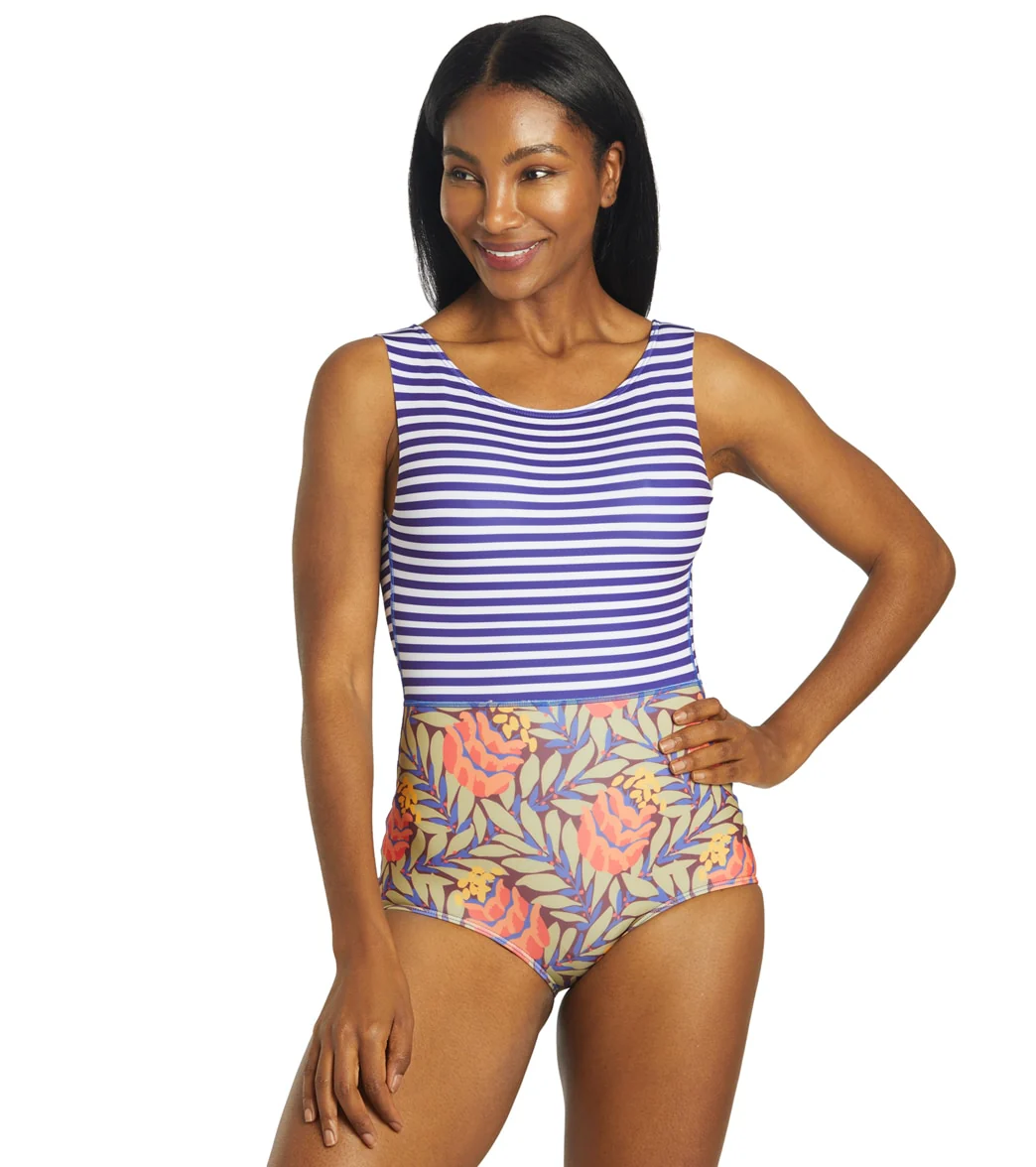Seea Women's Lido One Piece Swimsuit - Image 7